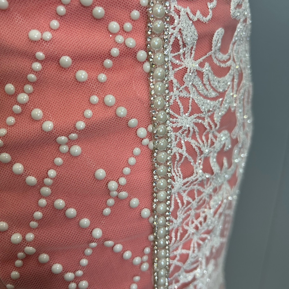 Prom dress - Picture 6 of 8
